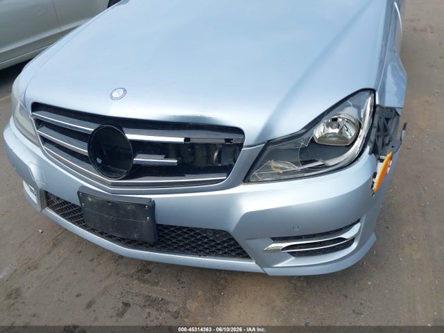 Mercedes-Benz C-Class Sport 4matic