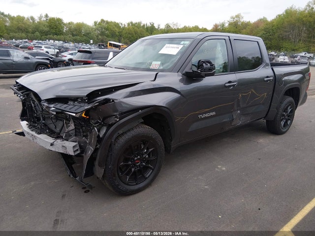 Toyota Tundra Sr5 Crewmax 5.5' Bed