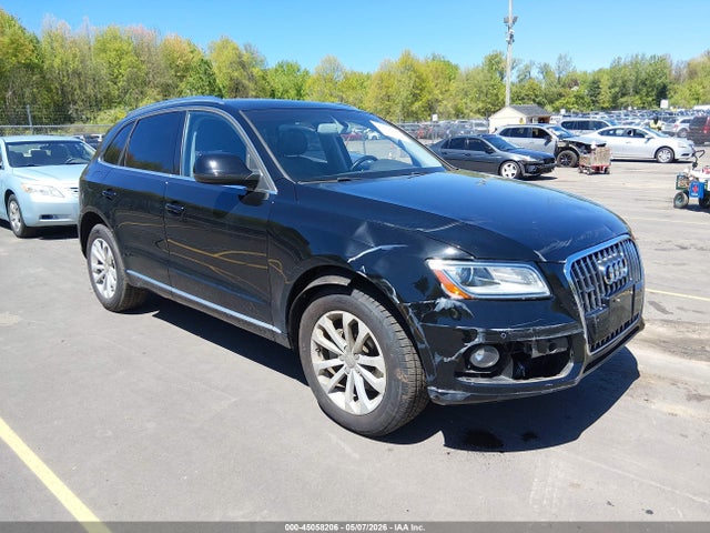 Salvage Audi Q5 Image