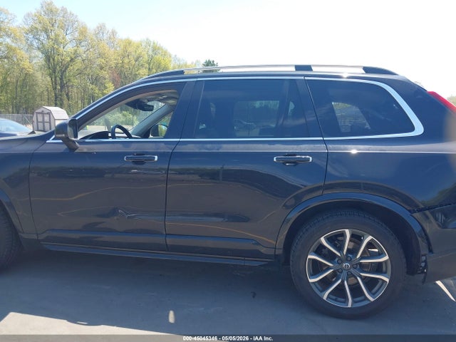 Volvo XC90 T5 Momentum