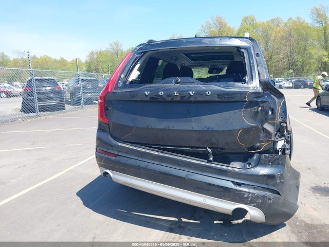 Volvo XC90 T5 Momentum