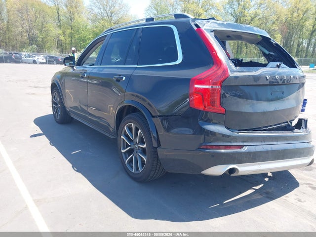 Volvo XC90 T5 Momentum