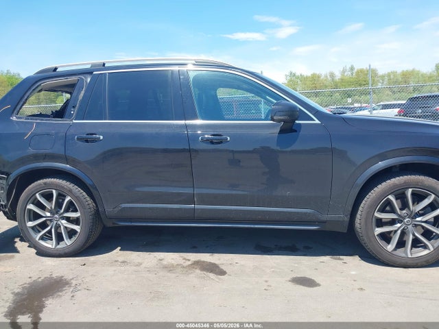 Volvo XC90 T5 Momentum