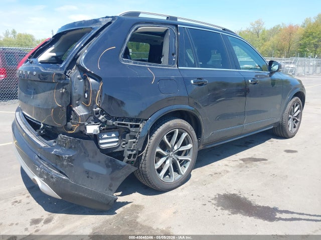 Volvo XC90 T5 Momentum