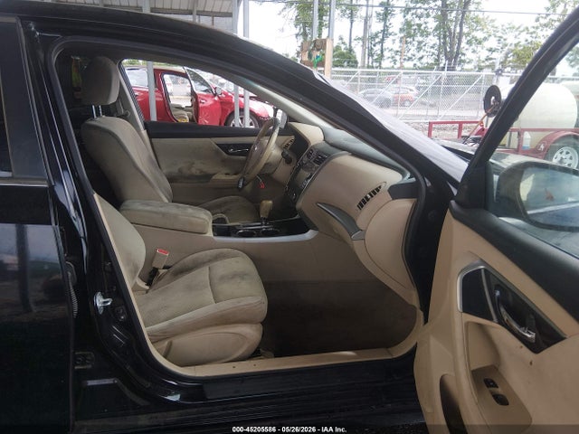 Nissan Altima 2.5 Sv