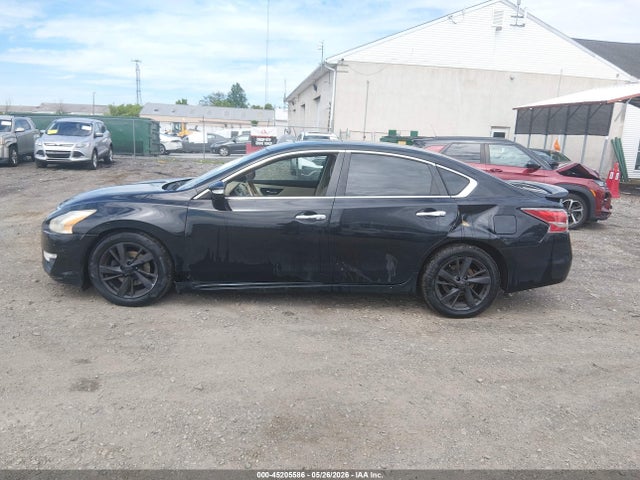 Nissan Altima 2.5 Sv