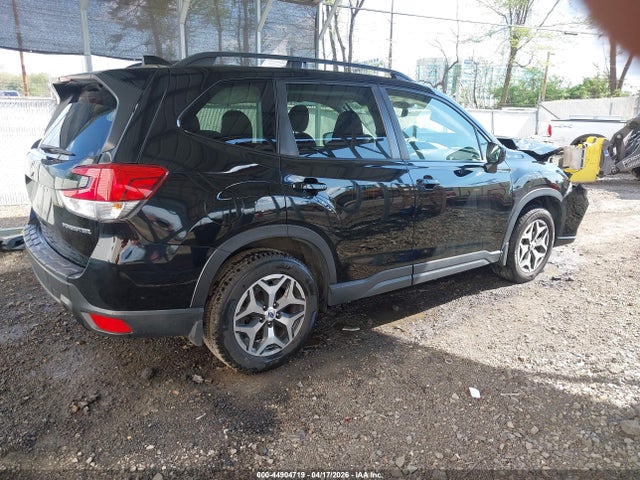 Subaru Forester Premium