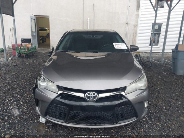 Toyota Camry Se