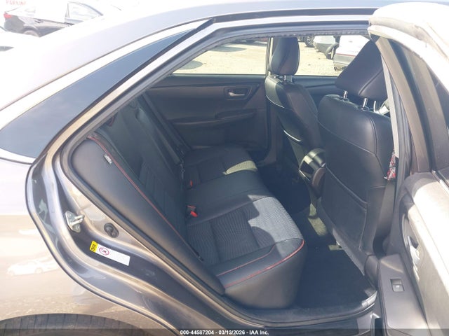 Toyota Camry Se