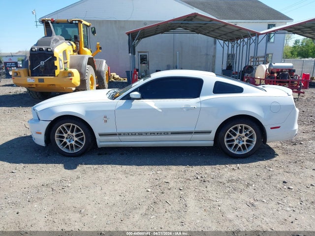 Ford Mustang V6 Premium