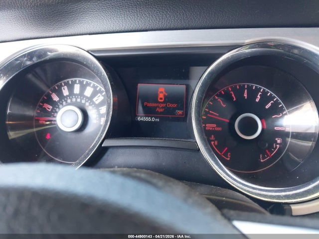 Ford Mustang V6 Premium