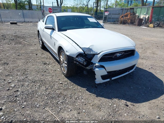 Ford Mustang V6 Premium