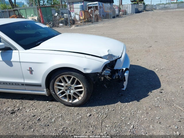 Ford Mustang V6 Premium