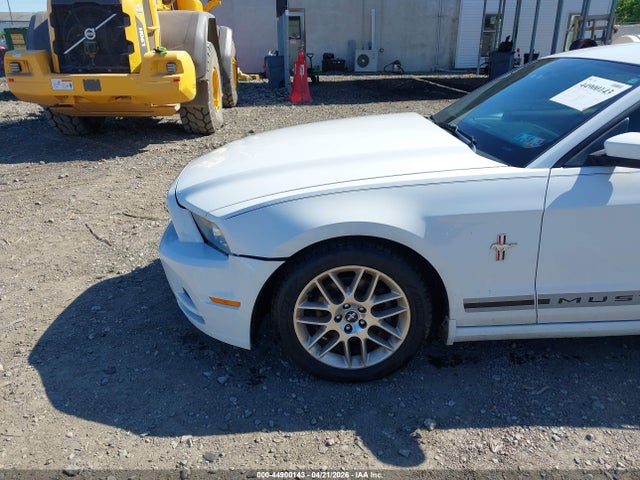Ford Mustang V6 Premium