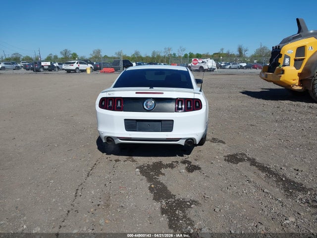 Ford Mustang V6 Premium