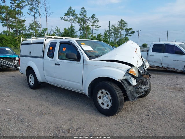 Salvage Nissan Frontier Image