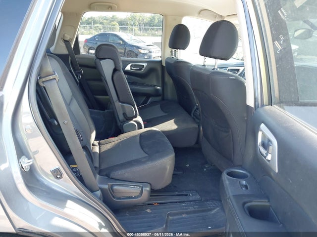 Nissan Pathfinder Sv 4wd