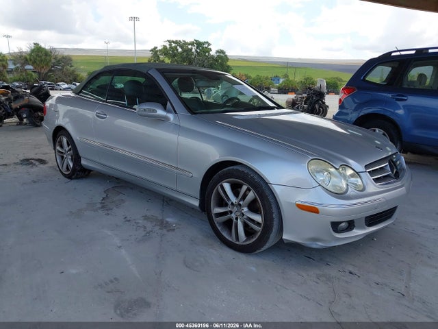Salvage Mercedes-Benz Clk-class Image