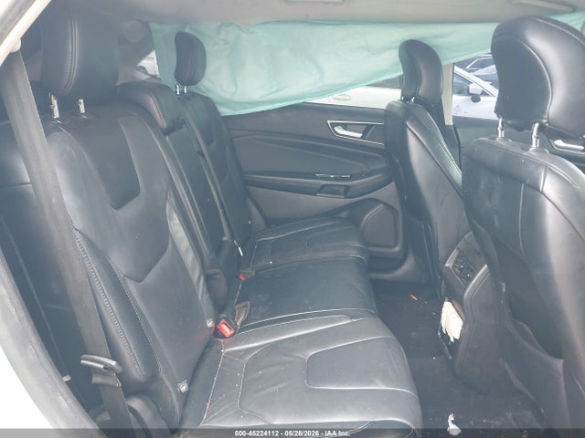 Ford Edge Titanium