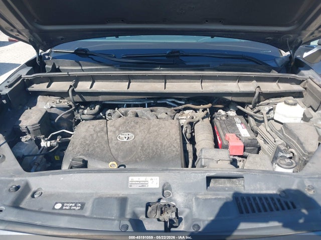 Toyota Highlander L