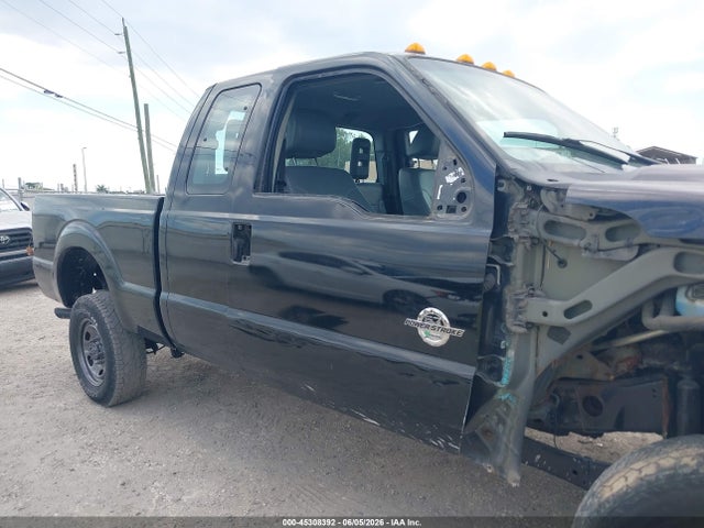 Ford F-350 Xl
