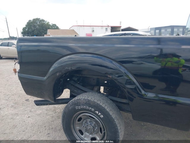 Ford F-350 Xl