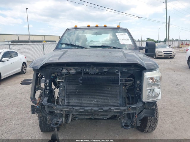 Ford F-350 Xl