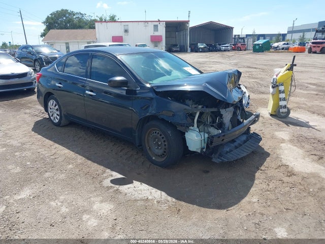 Salvage Nissan Sentra Image