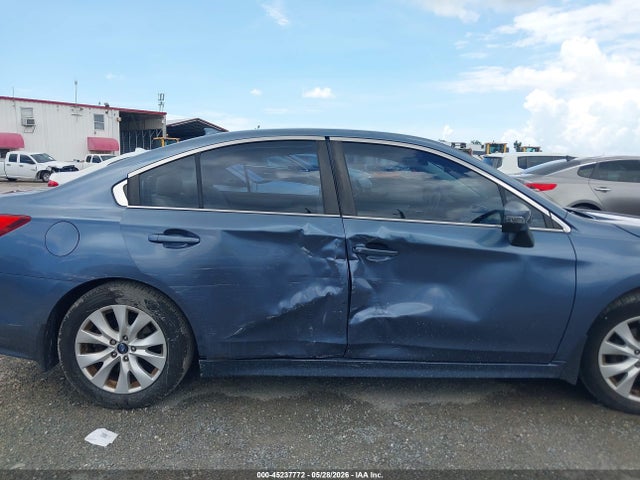 Subaru Legacy 2.5i Premium