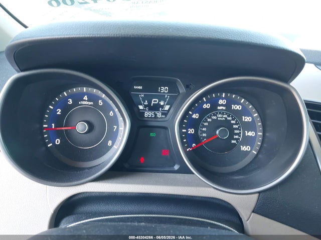 Hyundai ELANTRA Se