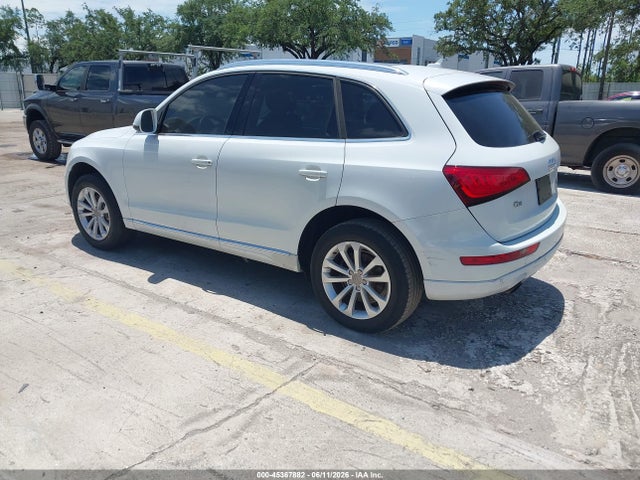 Audi Q5 2.0t Premium