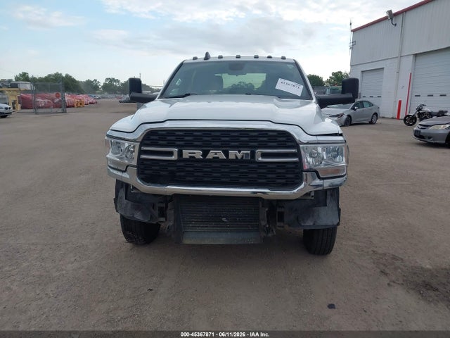 Ram 3500 Big Horn  4x4 8' Box