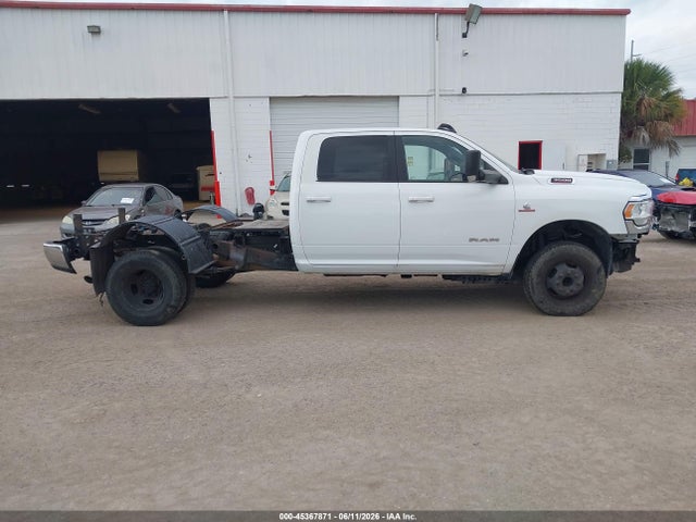 Ram 3500 Big Horn  4x4 8' Box