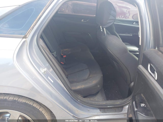 Kia K5 Lxs