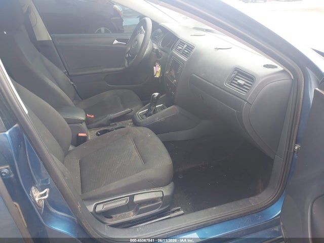 Volkswagen Jetta 1.4t S