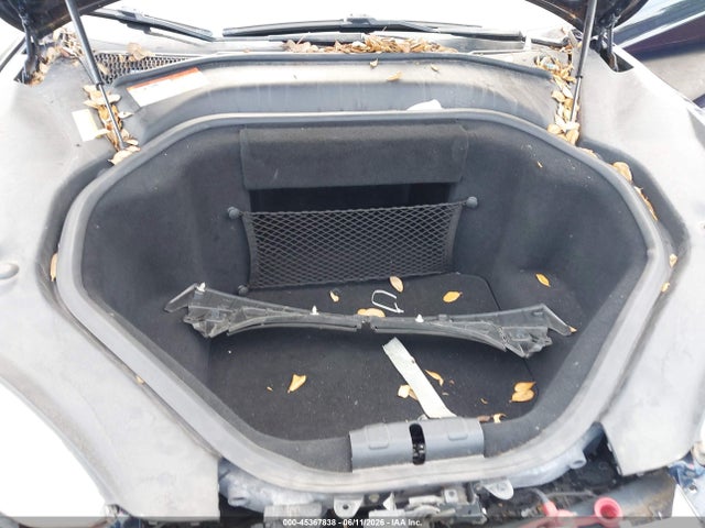 Tesla Model S P85