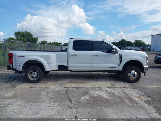 Ford F-350 Lariat
