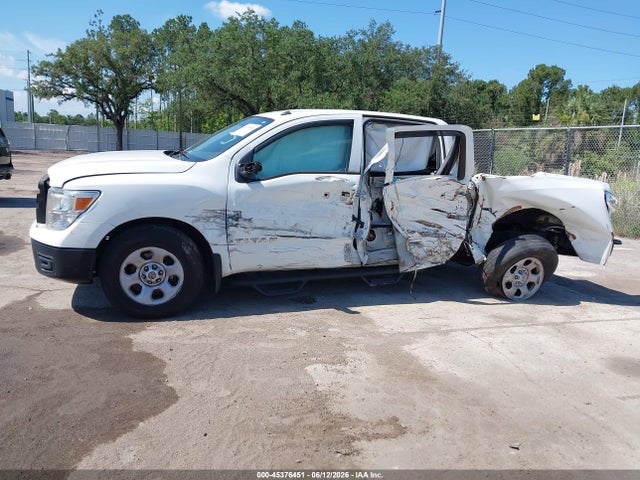 Nissan Titan S