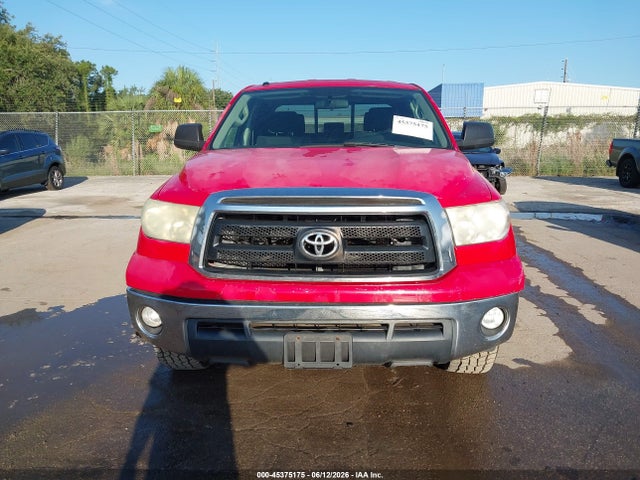 Toyota Tundra Grade 5.7l V8