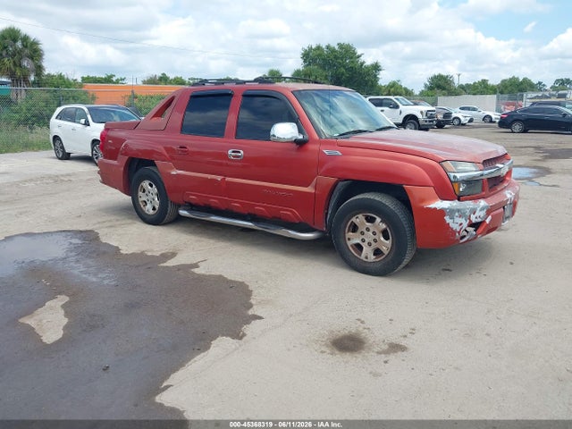 Salvage Chevrolet Avalanche 1500 Image