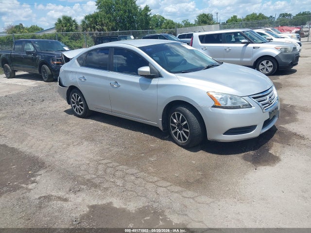 Salvage Nissan Sentra Image