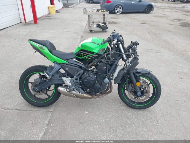 Kawasaki Ex650 N