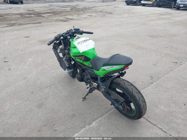 Kawasaki Ex650 N