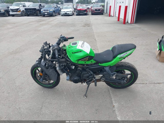 Kawasaki Ex650 N