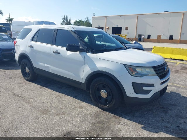 Salvage Ford Utility Police Interceptor Image