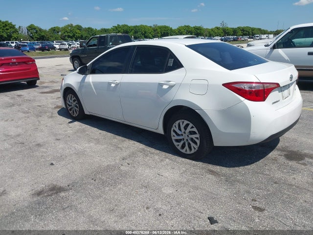 Toyota Corolla Le