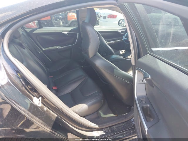 Volvo S60 T5 Premier Plus