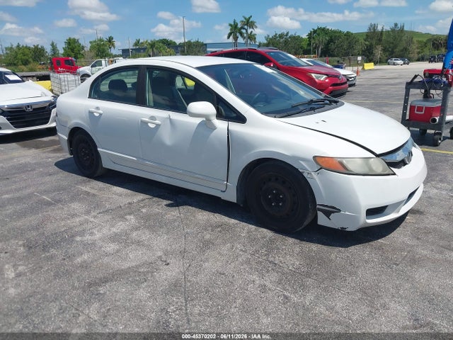 Salvage Honda Civic Image