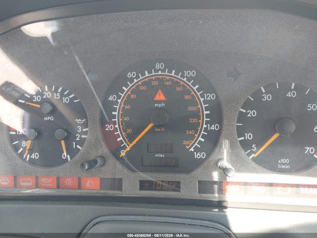 Mercedes-Benz S-Class 320