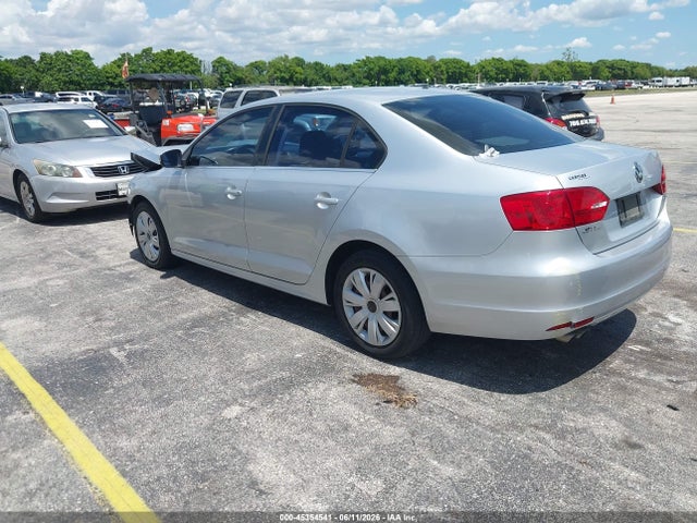 Volkswagen Jetta 2.5l Se